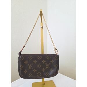 SOLD Louis Vuitton Bucket Pochette Accessoires Monogram Canvas FL0045 France